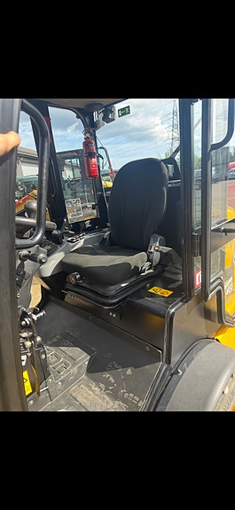 JCB 403 6 of 19