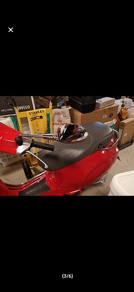 Vespa Primavera 50 3 of 7