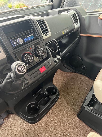 Pilote 650L 29 of 30