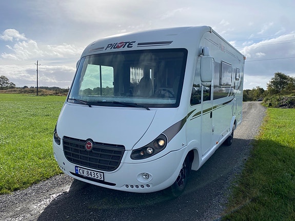 Pilote 650L 6 of 30