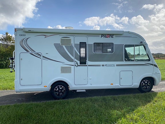 Pilote 650L 10 of 30