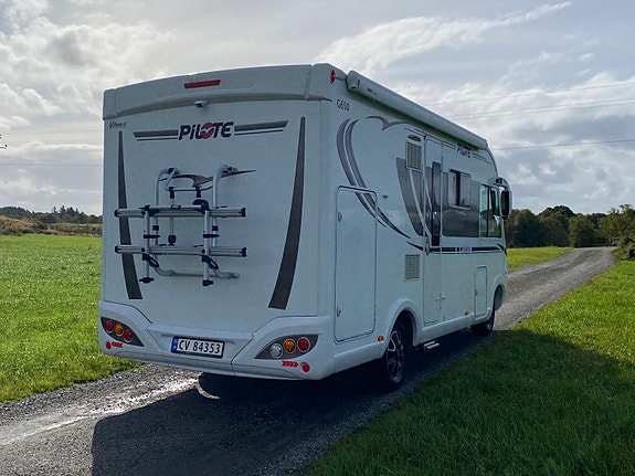 Pilote 650L 12 of 30