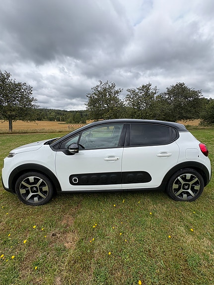 Citroen C3 2 of 17