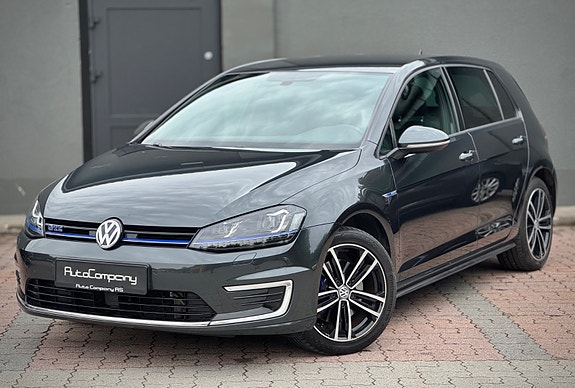 Volkswagen Golf VII 5 of 16