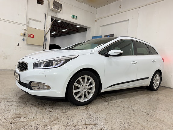 Kia Ceed 2 of 30