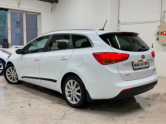 Kia Ceed 11 of 30