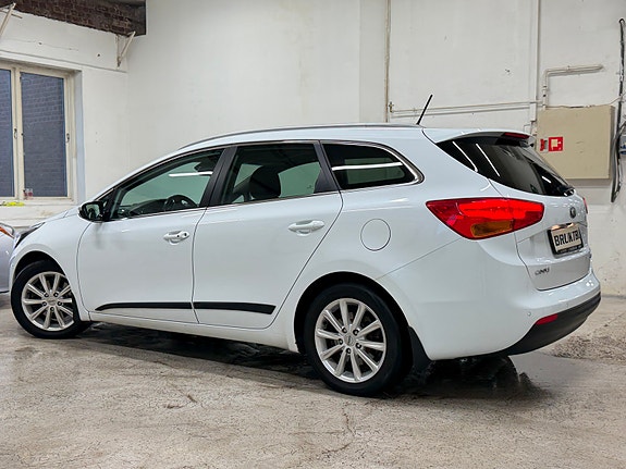 Kia Ceed 12 of 30