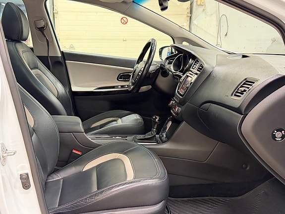 Kia Ceed 14 of 30