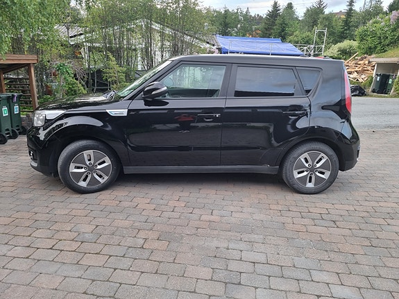 Kia Soul 4 of 15