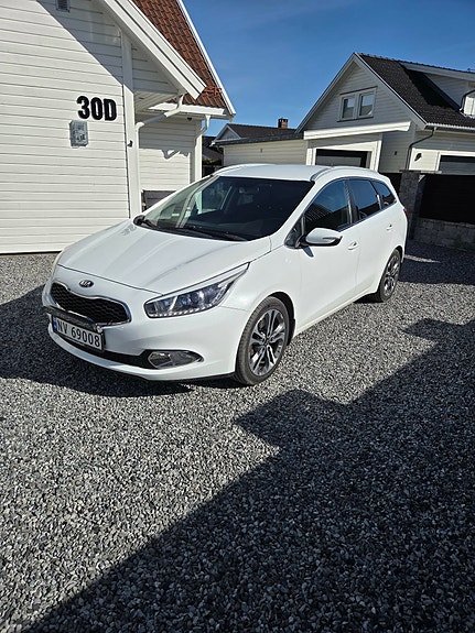 Kia Ceed 4 of 14