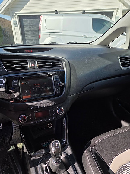 Kia Ceed 13 of 14