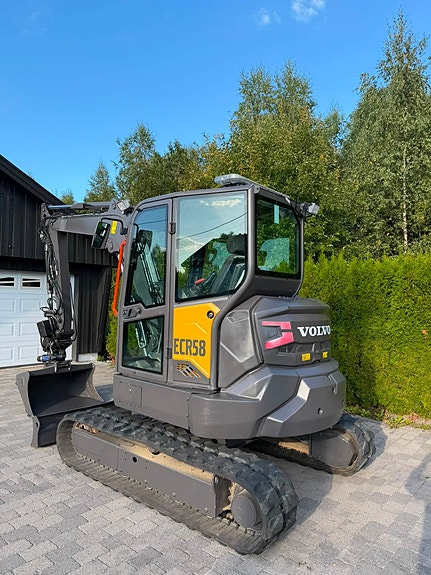 Volvo ECR58F 2 of 14
