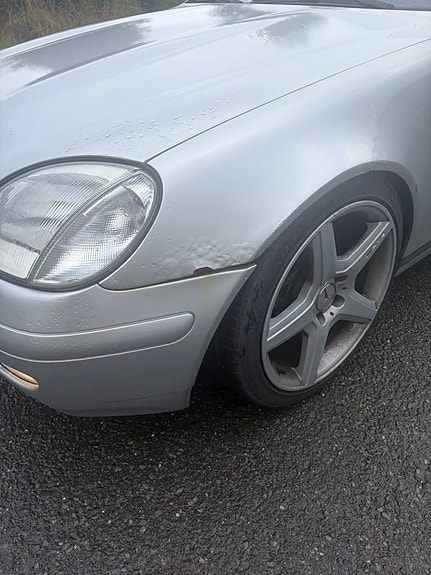 Mercedes-Benz SLK230 9 of 11