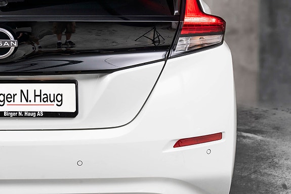 Nissan Leaf 8 of 25