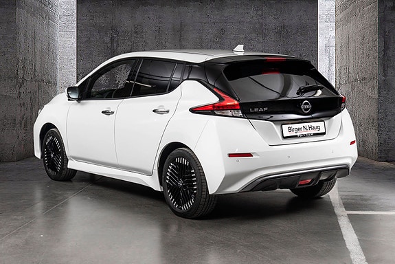 Nissan Leaf 9 of 25