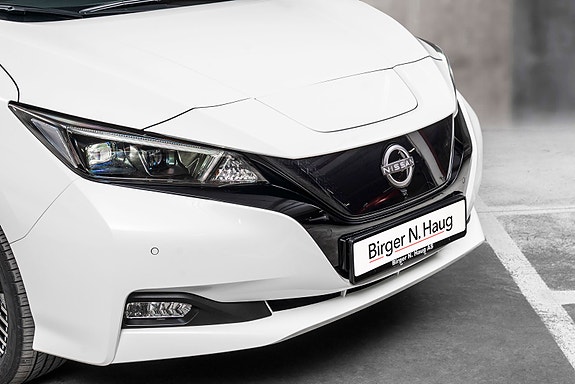 Nissan Leaf 4 of 25