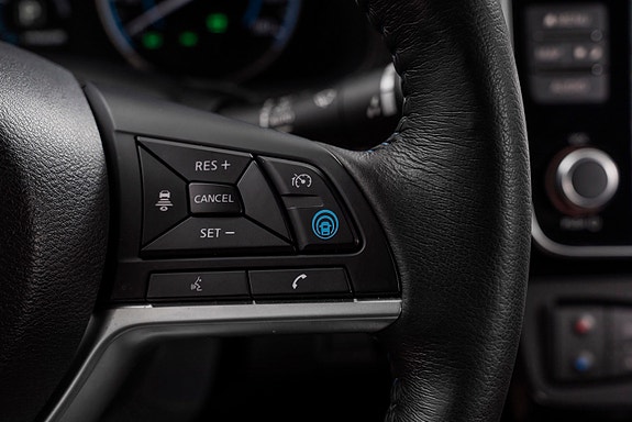 Nissan Leaf 17 of 25