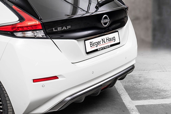 Nissan Leaf 7 of 25