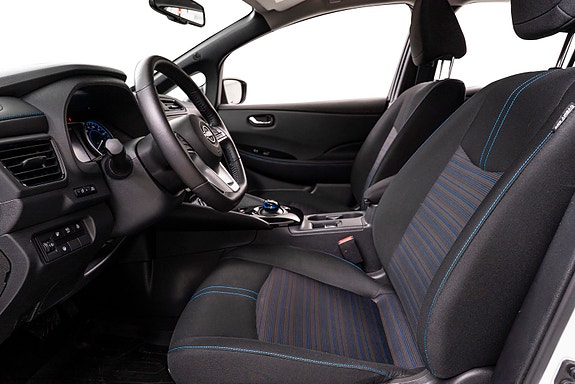 Nissan Leaf 11 of 25
