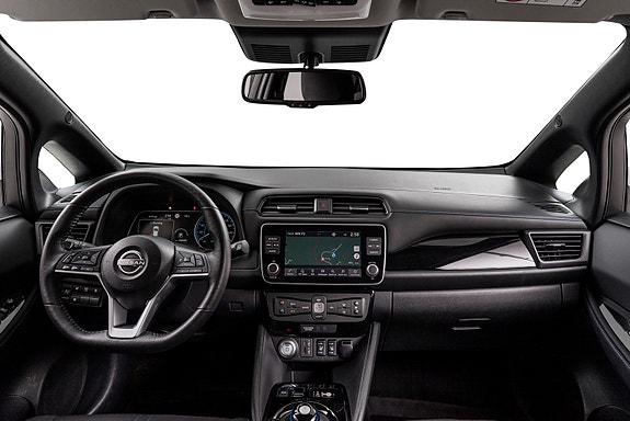 Nissan Leaf 14 of 25
