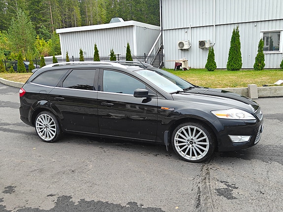 Ford Mondeo 5 of 10