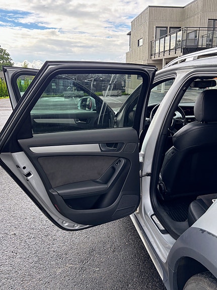 Audi A4 allroad 28 of 30