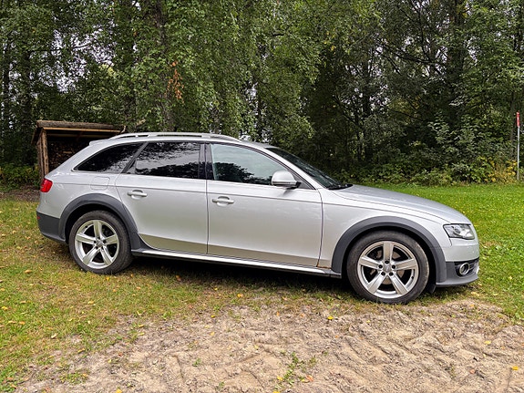 Audi A4 allroad 17 of 30