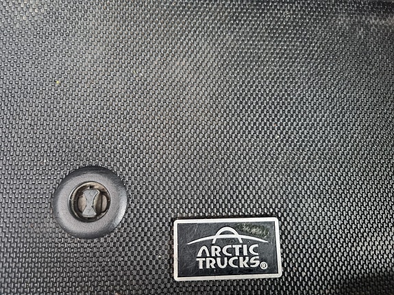 Toyota HiLux 18 of 21