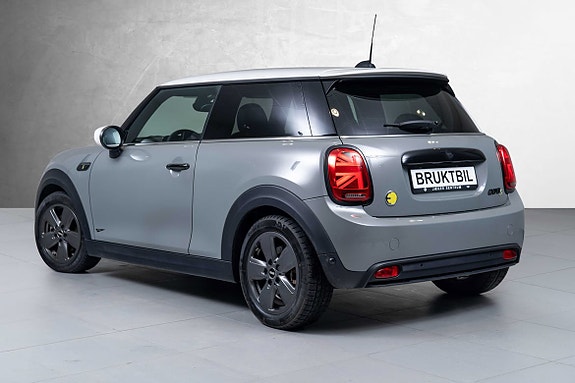 MINI Cooper SE 11 of 25