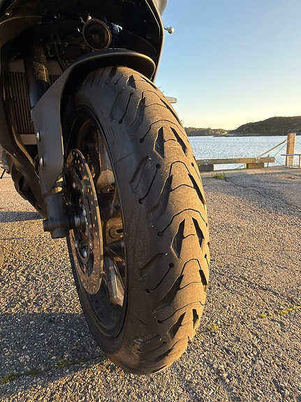 Yamaha R7 10 of 13