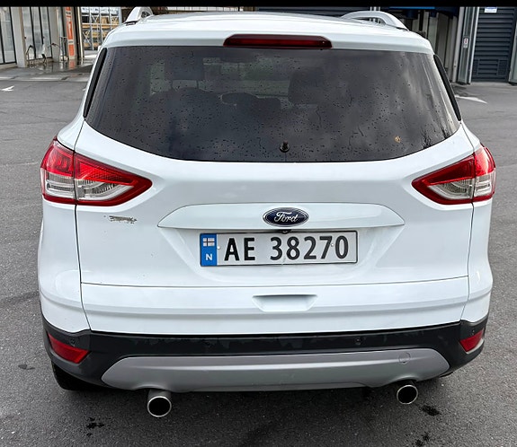 Ford Kuga 4 of 13