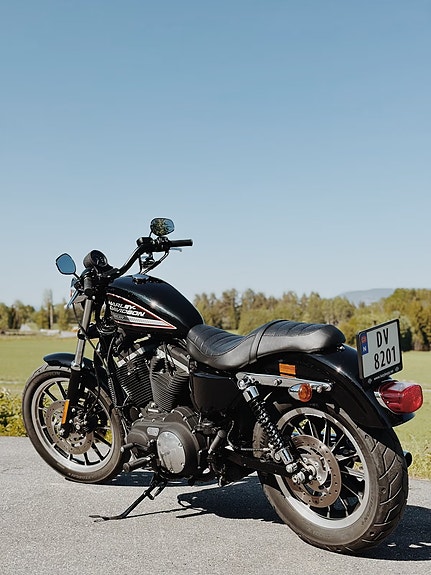 Harley-Davidson XL 883R Sportster 883R Roadster 3 of 13