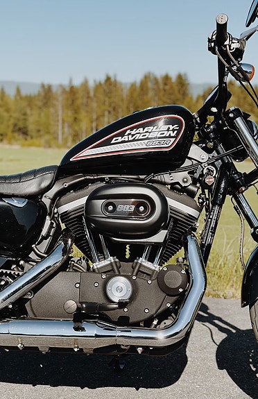 Harley-Davidson XL 883R Sportster 883R Roadster 6 of 13