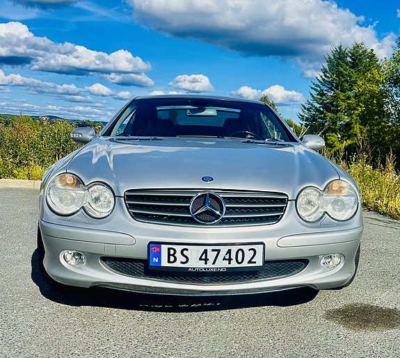 Mercedes-Benz SL500 2 of 15