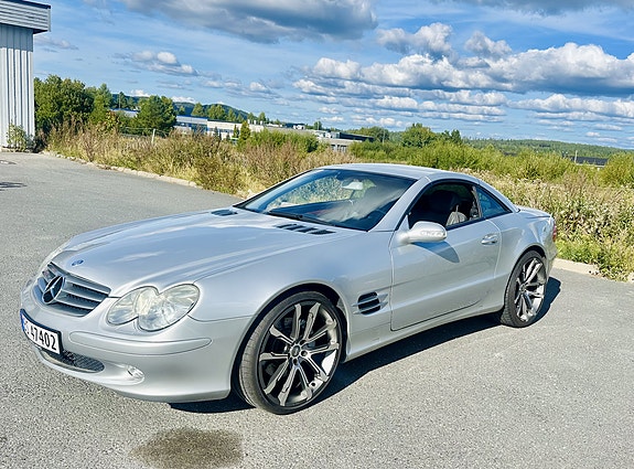 Mercedes-Benz SL500 4 of 15