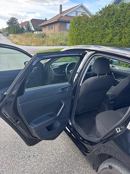 Volkswagen Polo 16 of 20