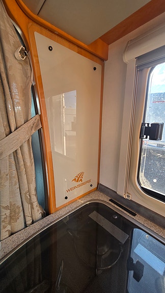 Weinsberg R43 - 2 Enkle Senger, Registerkjede, Ryggekamera, AC, Sykkelstativ 19 of 30