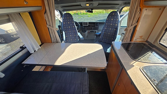 Weinsberg R43 - 2 Enkle Senger, Registerkjede, Ryggekamera, AC, Sykkelstativ 24 of 30