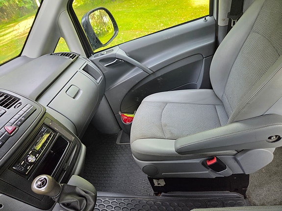 Mercedes-Benz Vito 111 25 of 30