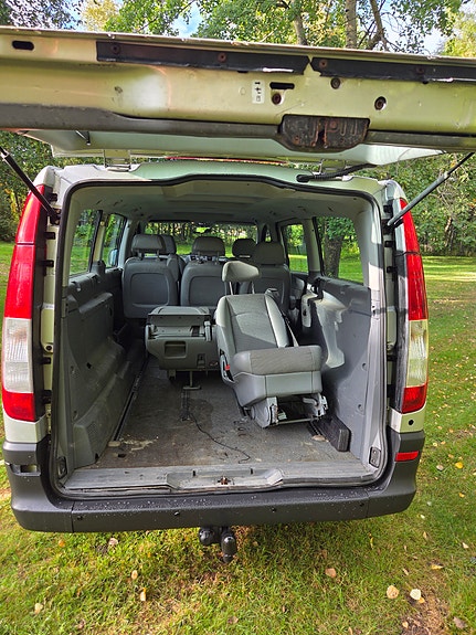 Mercedes-Benz Vito 111 20 of 30