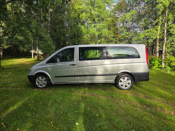 Mercedes-Benz Vito 111 16 of 30