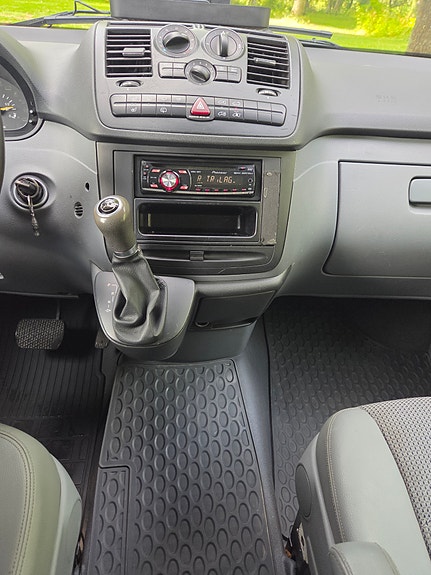 Mercedes-Benz Vito 111 29 of 30