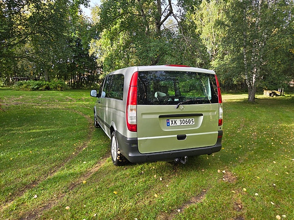 Mercedes-Benz Vito 111 12 of 30