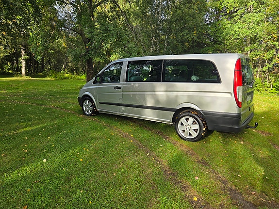 Mercedes-Benz Vito 111 14 of 30