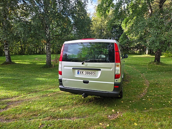 Mercedes-Benz Vito 111 11 of 30