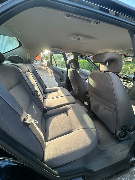 Saab 9-5 13 of 23