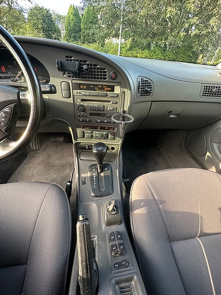 Saab 9-5 8 of 23