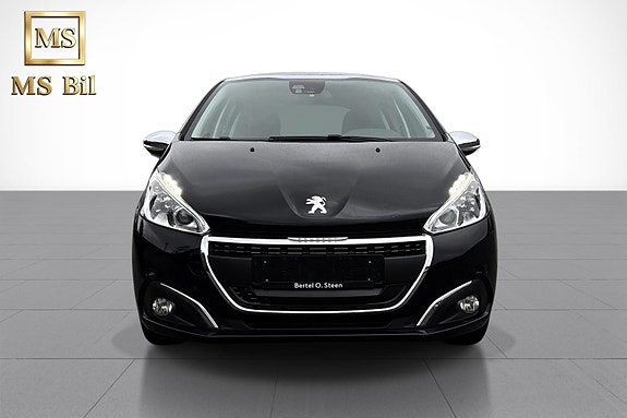 Peugeot 208 2 of 19