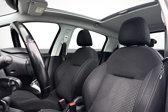 Peugeot 208 9 of 19