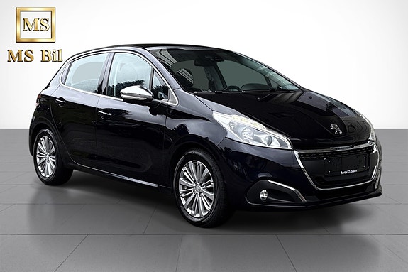 Peugeot 208 3 of 19